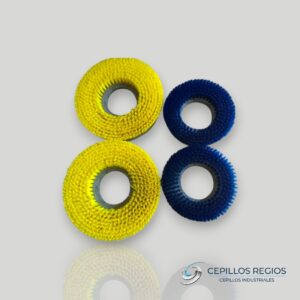 Disc type brush for polishing and washing floors