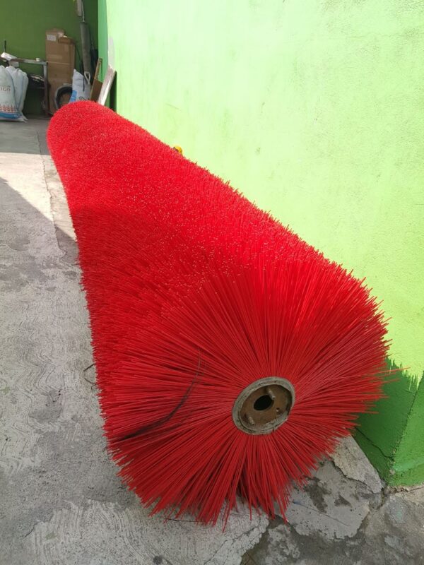 Side brush for Johnston 5000 sweeper