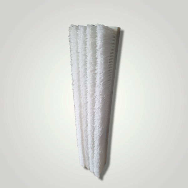 Strip type brush with polyethylene base and nylon bristles