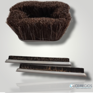 Strip type brush with natural bristles and special Nylon for the manufacture of vacuum cleaners