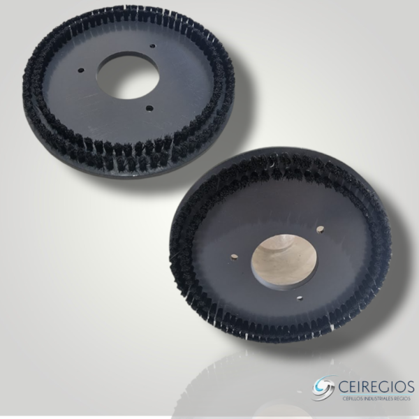 Brushes of various types used in factories of metal packaging and cans - Image 7