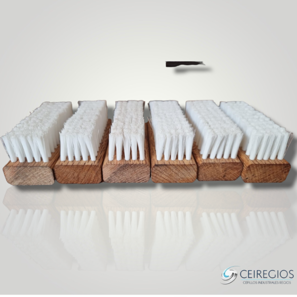 Wholesale shoe cleaning brush - Image 2